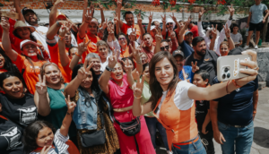 Verónica Delgadillo recorrió el emblemático mercado de San Juan de Dios.