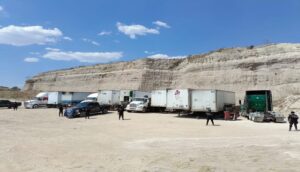 Localizan tractocamiones robados, estaban enterrados  - ZMG Noticias