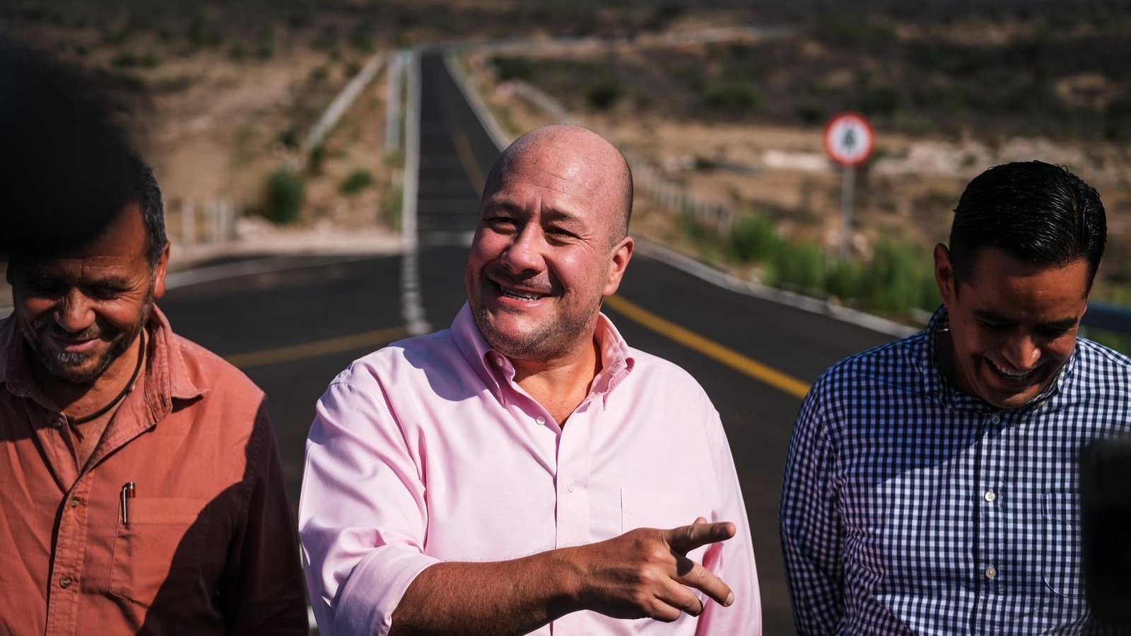 Enrique Alfaro inaugura carreteras en la Zona Norte de Jalisco, impulsando desarrollo regional - ZMG Noticias Enrique Alfaro inaugura carreteras en la Zona Norte de Jalisco, impulsando desarrollo regional.