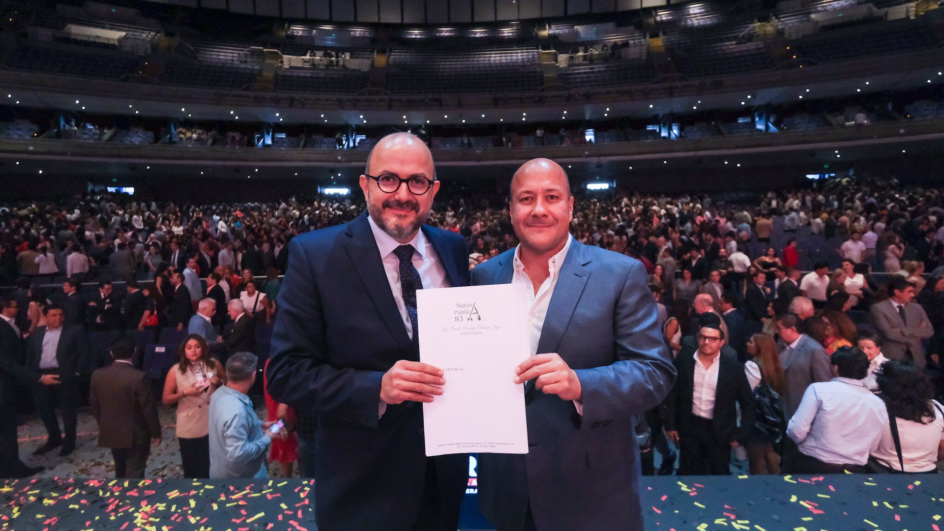 Enrique Alfaro resalta apoyo histórico y entrega escrituras a la UdeG.