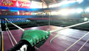 Arena Coliseo celebra 65 años de llaves y costalazos  - ZMG Noticias