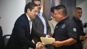 Fortalecen profesionalización de corporaciones de seguridad en Jalisco.