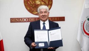 Ramírez Acuña se registra como senador - ZMG Noticias