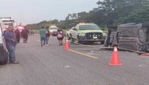 Sujeto embiste caravana migrante en Oaxaca - ZMG Noticias