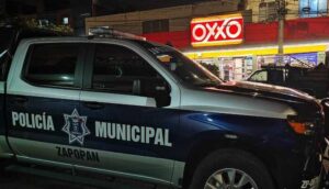 Detienen a un menor por robo a un negocio en la colonia Las Águilas - ZMG Noticias