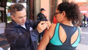 Instalan Módulo de Vacunación Gratuita en Presidencia de Tlaquepaque - ZMG Noticias