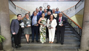 Reconocen al personal médico de Zapopan - ZMG Noticias