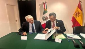 Consejo Regulador del Tequila firma convenio en España - ZMG Noticias