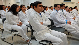 Salud Jalisco apoyará a estudiantes de medicina - ZMG Noticias