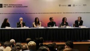 Debaten en la FIL sobre relación entre México y España - ZMG Noticias