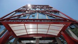 Buscan garantizar derechos laborales de docentes wixaritari - ZMG Noticias