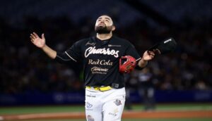 Blanquean a Naranjeros y están a un triunfo de la final - ZMG Noticias