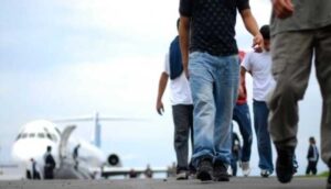 México recibió a más de 4 mil deportados - ZMG Noticias