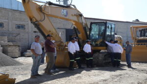 Entregan en Zapopan maquinaria para el campo - ZMG Noticias