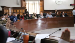 Pleno se enfrenta por modificaciones en pago de beneficios a trabajadores - ZMG Noticias