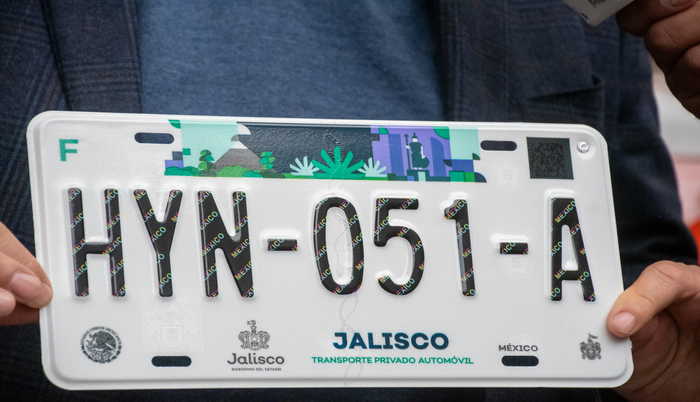 Quejas por demoras en el canje de placas vehiculares en Jalisco - ZMG Noticias Quejas por demoras en el canje de placas vehiculares en Jalisco - ZMG Noticias