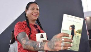 Presentan libro que busca erradicar la violencia y discriminación - ZMG Noticias