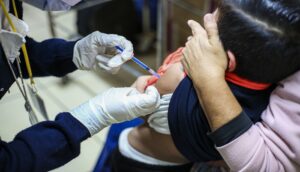 Invitan a vacunarse contra tosferina y sarampión - ZMG Noticias