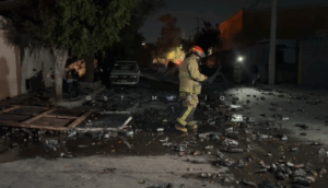 Explosiones y fuego arrasan fábrica de aerosoles en Álamo Industrial; hay 15 heridos
