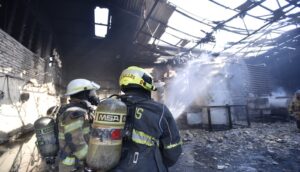 Bomberos atienden dos peligrosos incendios - ZMG Noticias