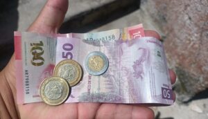 Actividad económica en México sigue a la baja - ZMG Noticias