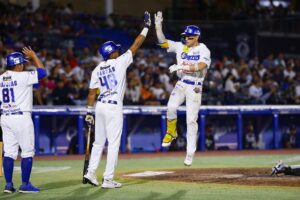 Apalean Charros a Tecolotes - ZMG Noticias