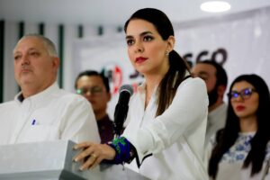 Laura Haro denuncia la falsa austeridad de Morena - ZMG Noticias