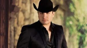 Julión y otros cantantes de regional se quedan sin visas de trabajo - ZMG Noticias