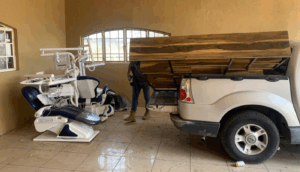 Artículos y un vehículo fueron recuperados durante cateo en Etzatlán