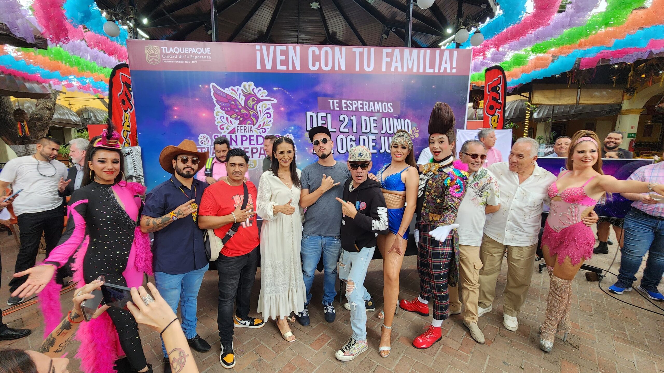 Laura Imelda ignora a vecinos de calle Hidalgo y les impone Feria - ZMG Noticias