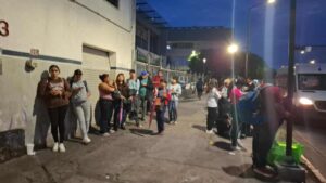 Vecinos de El Salto sufren con transporte público - ZMG Noticias