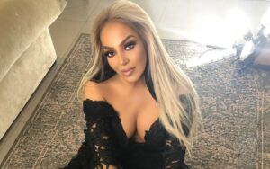 Conductora de televisión gana en el SIAPA más de 73 mil pesos mensuales y sin ir a trabajar - ZMG Noticias