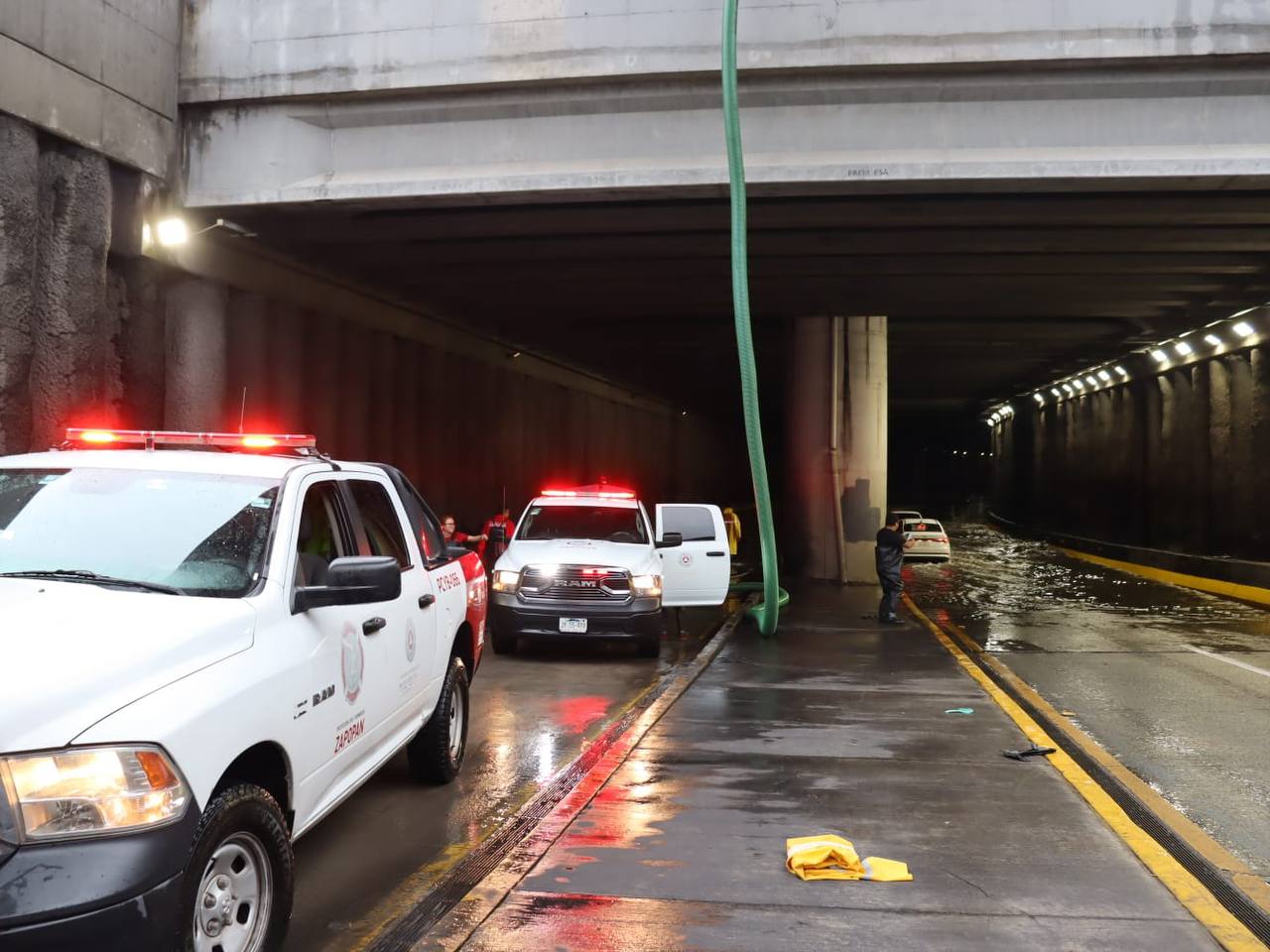 Tormenta que azotó la madrugada del sábado dejo afectaciones - ZMG Noticias Tormenta que azotó la madrugada del sábado dejo afectaciones - ZMG Noticias
