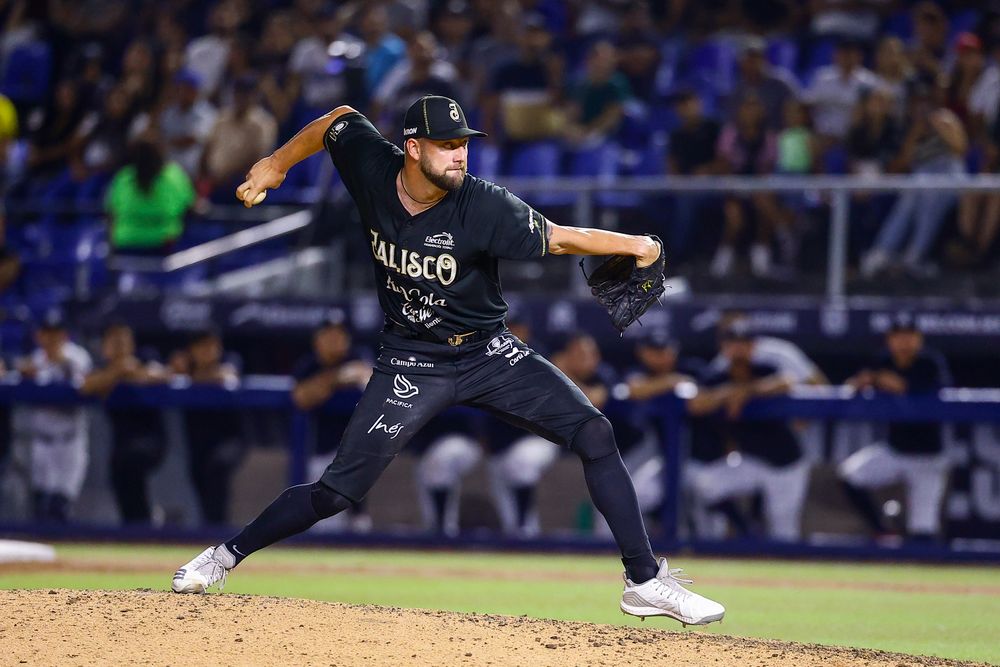 Gran triunfo de Charros ante Sultanes - ZMG Noticias
