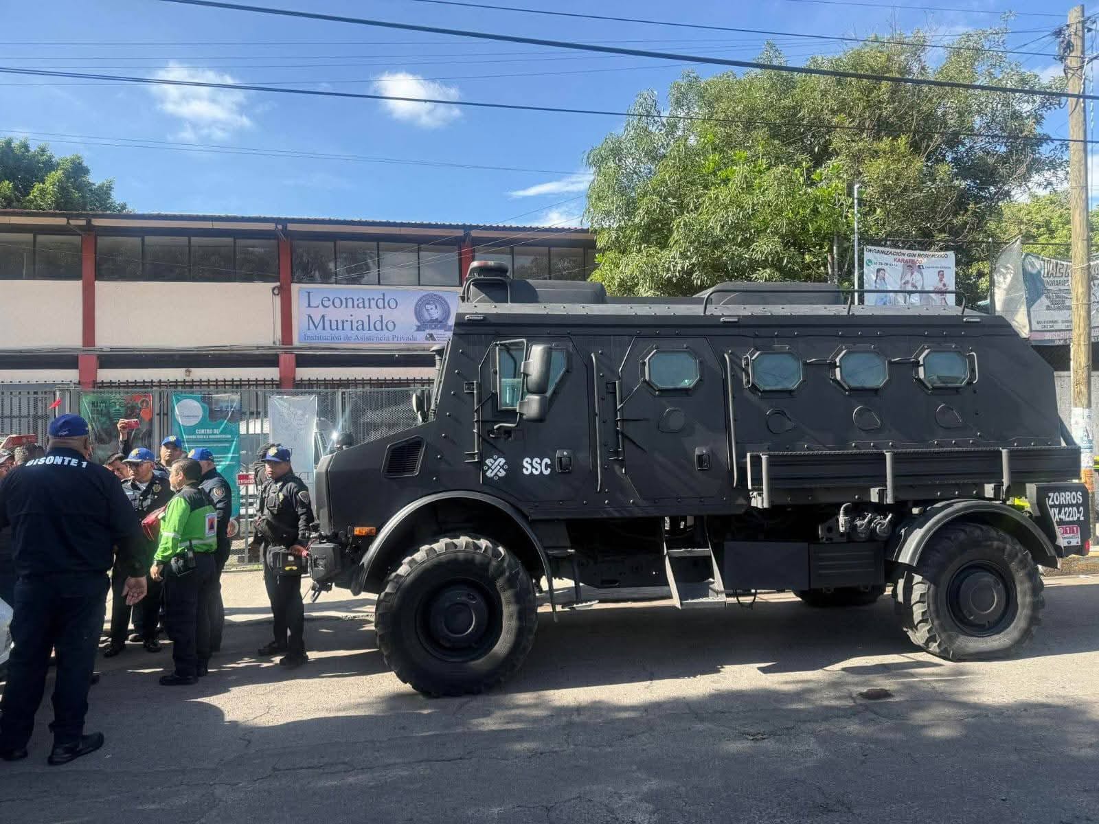 Instructor de CrossFit toma rehenes en gimnasio y termina abatido por policías - ZMG Noticias
