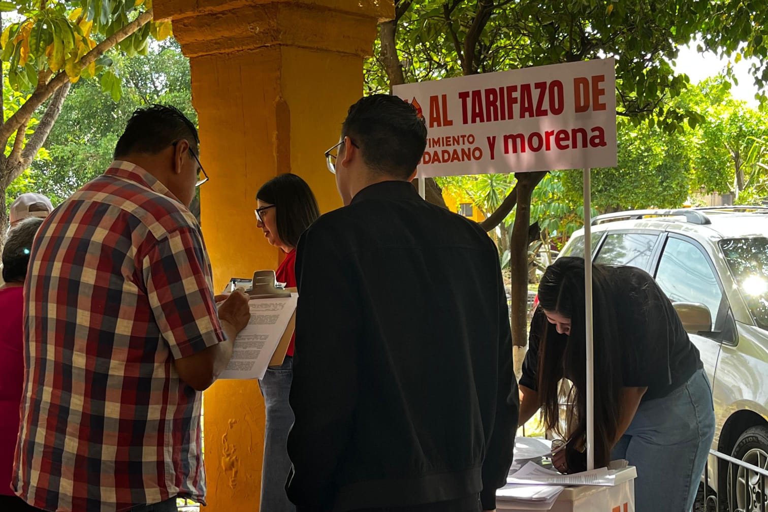 PRI en Guadalajara protesta contra el aumento del 9.6% en la tarifa del agua - ZMG Noticias