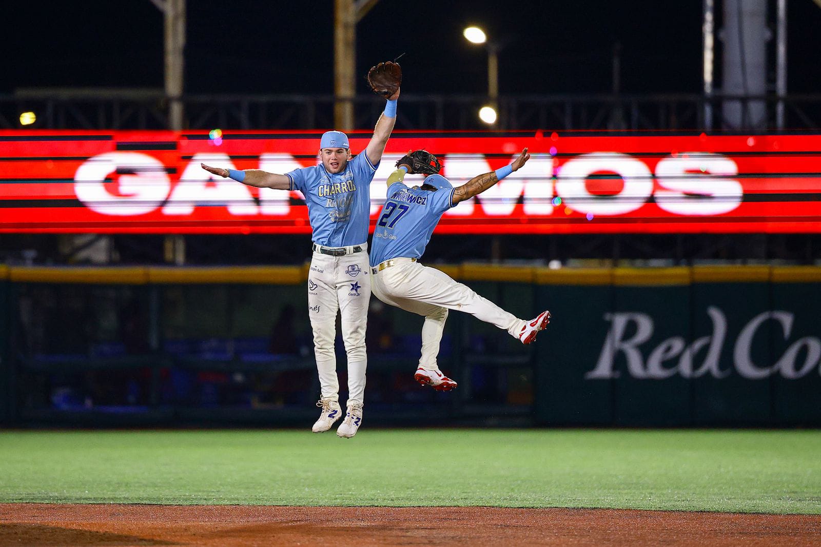 Vibrante remontada de Charros - ZMG Noticias