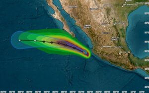 Rescatan a dos niñas arrastradas por corriente en Mazatlán - ZMG Noticias