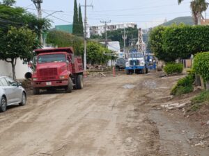 Obra de pavimentación con concreto hidráulico deja afectaciones a vecinos - ZMG Noticias