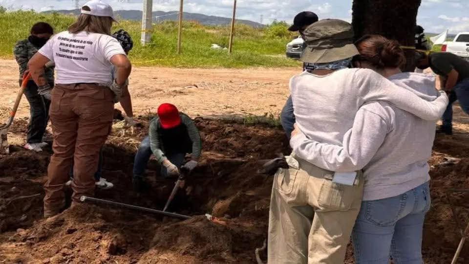 Han recuperado 61 bolsas con restos humanos - ZMG Noticias Han recuperado 61 bolsas con restos humanos - ZMG Noticias