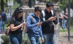 Inicia prueba piloto para registro obligatorio de usuarios de telefonía móvil en México - ZMG Noticias