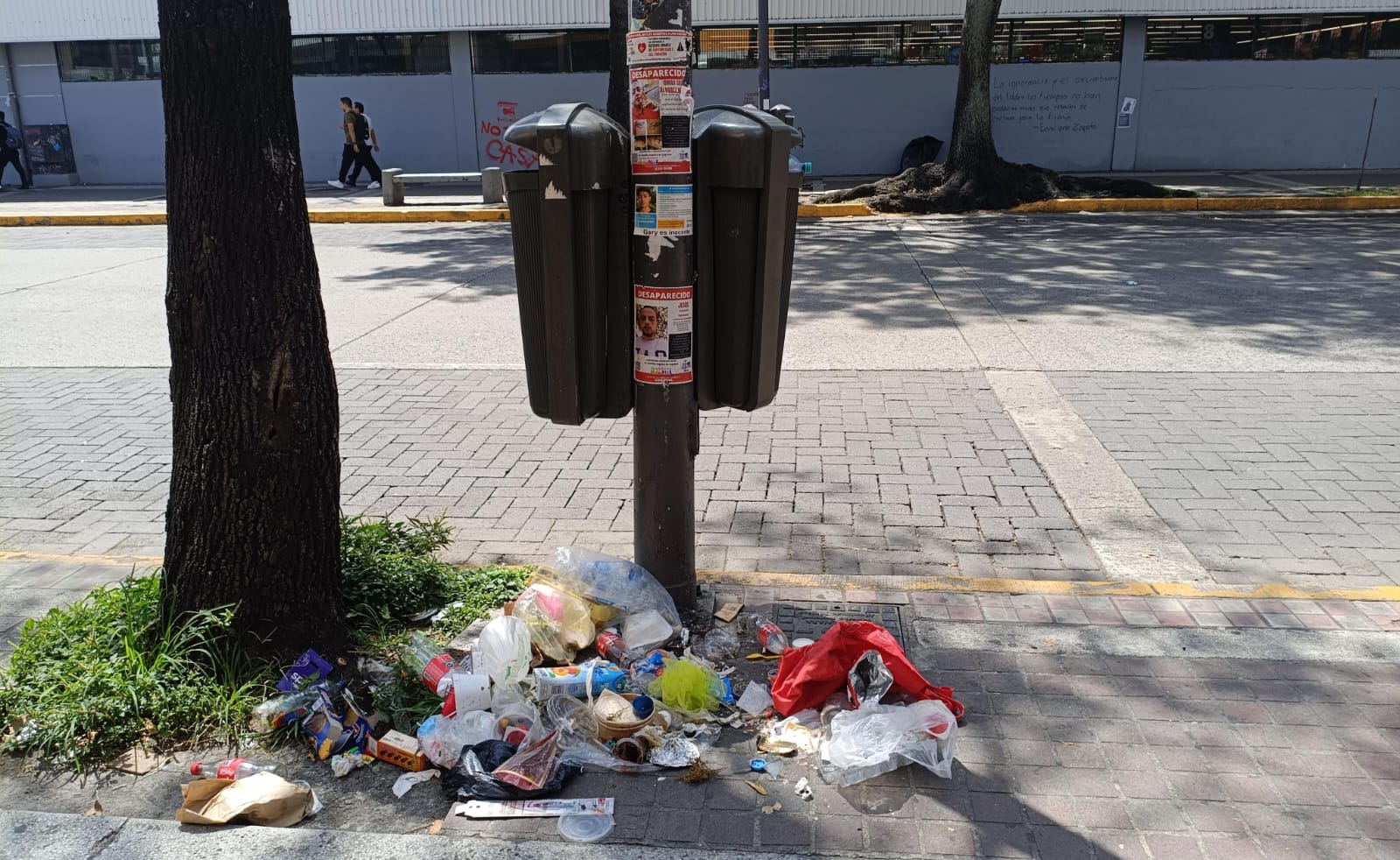 Guadalajara retira papeleras "inteligentes" - ZMG Noticias Guadalajara retira papeleras "inteligentes" - ZMG Noticias