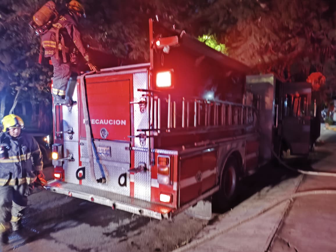 Incendio en restaurante de Italia Providencia - ZMG Noticias Incendio en restaurante de Italia Providencia - ZMG Noticias