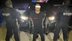 Detienen a hombre armado y con vehículo robado tras persecución en Ojuelos