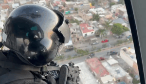 Detienen a hombre armado durante operativo en Tlaquepaque