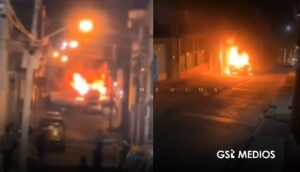 Investigan incendio de dos camionetas en Teocaltiche