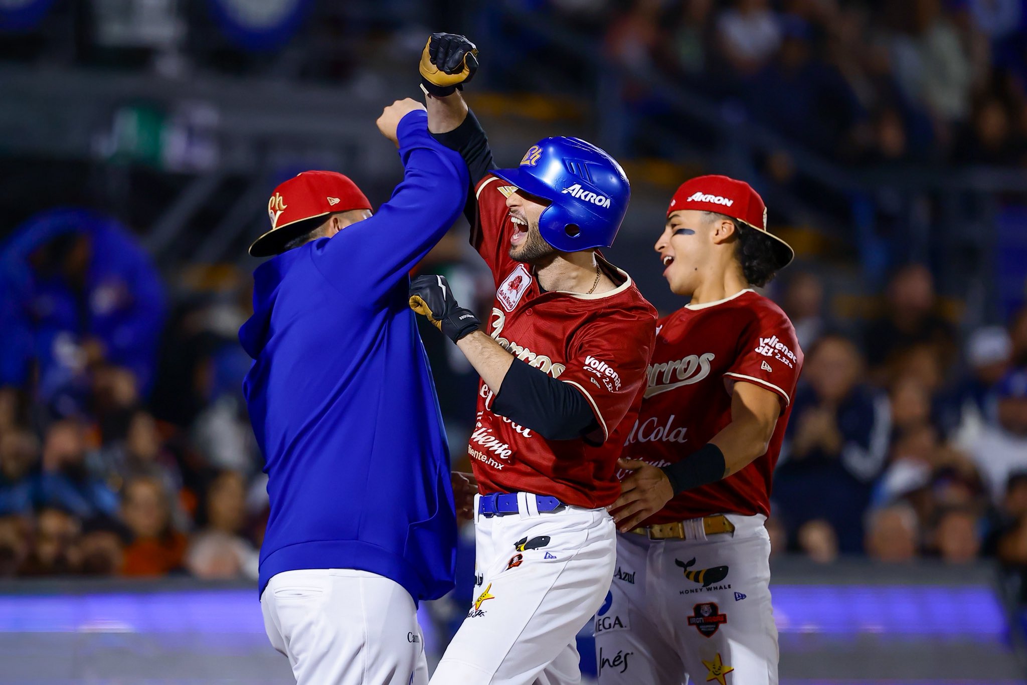 Charros de Jalisco apalea a Naranjeros por 12-3
