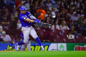 Charros pega primero y derrota a Tomateros