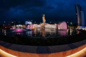 Reinauguran La Minerva