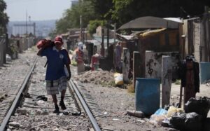 El Tren México-Guadalajara impulsaría el desalojo y reordenamiento de «Pueblo Quieto»